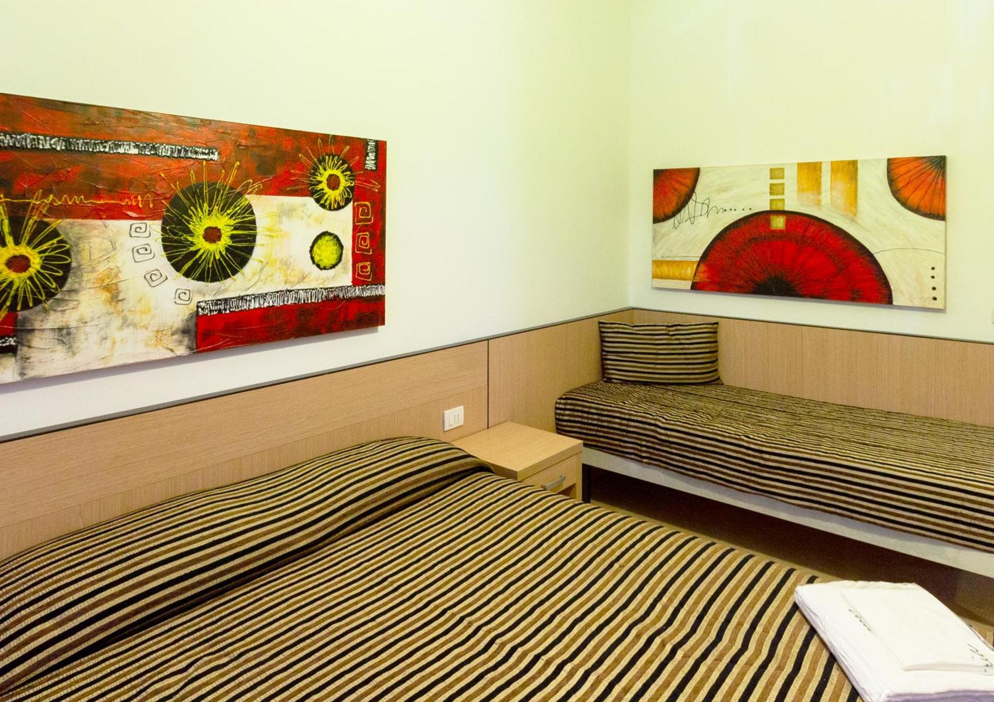 Iria Residence Torre dell'Orso Luaran gambar