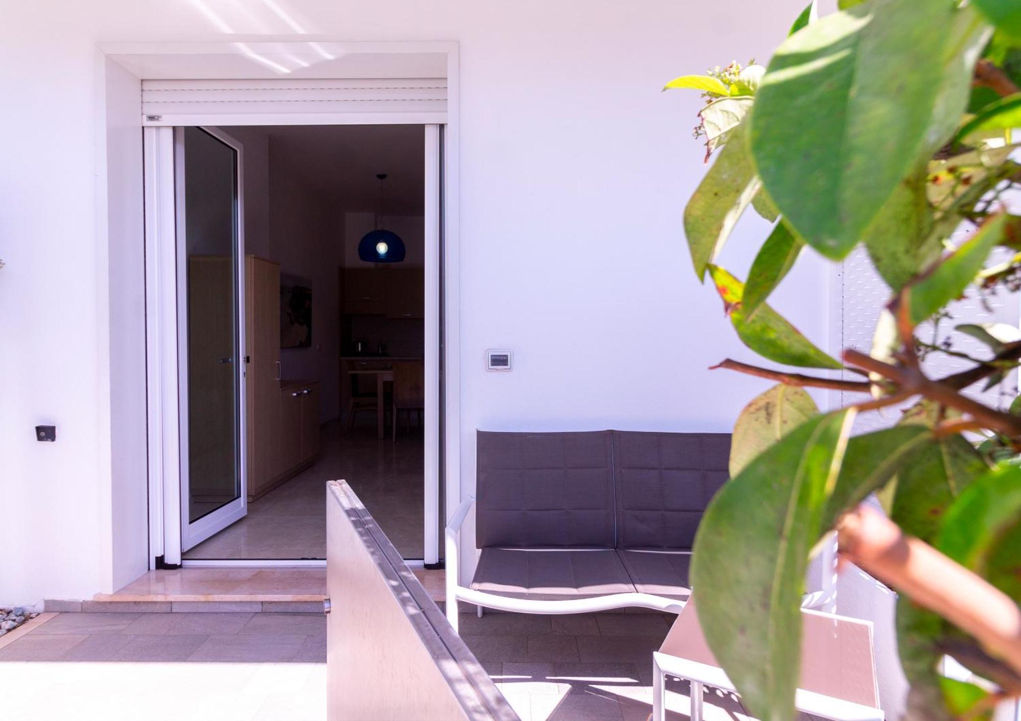 Iria Residence Torre dell'Orso Luaran gambar